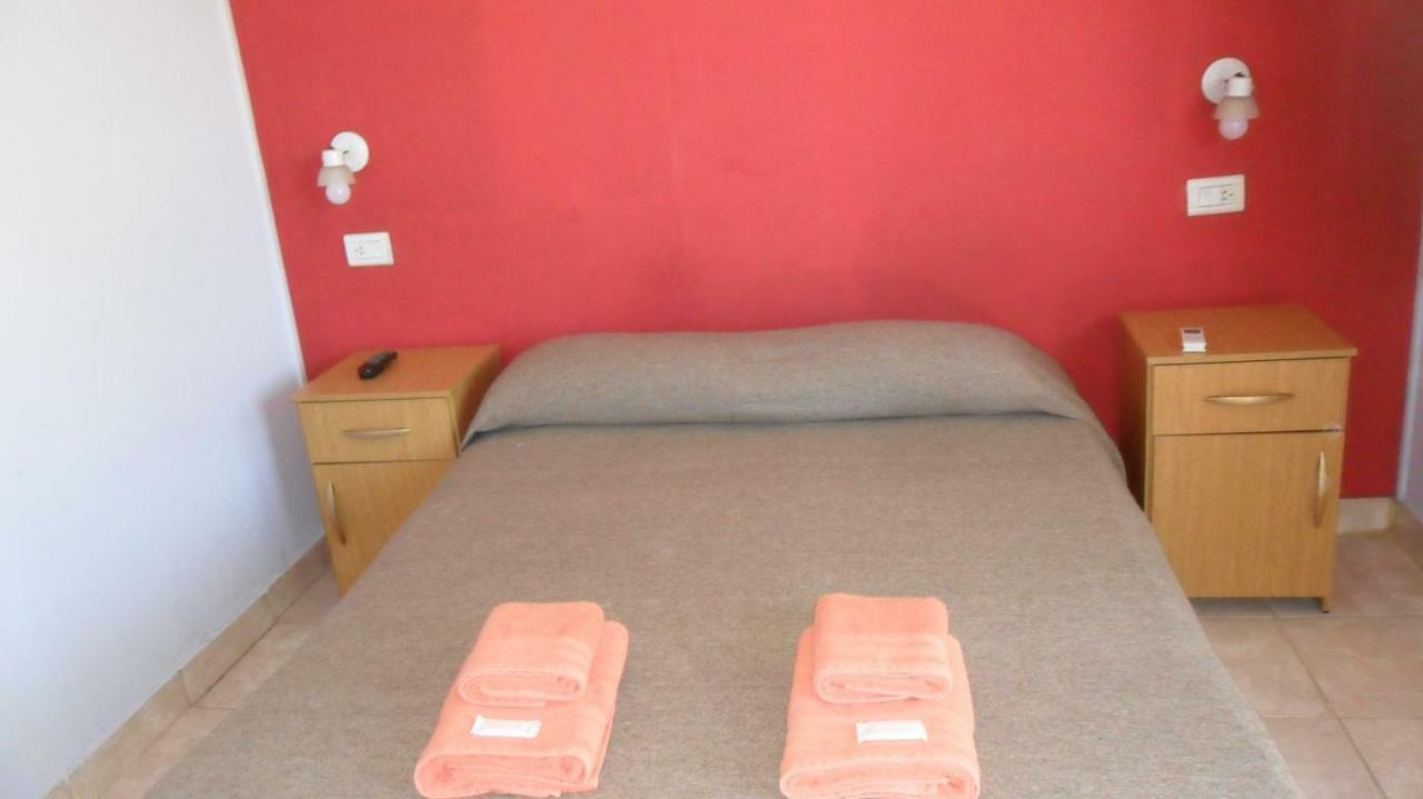 Hotel Nueva Habana Rooms Colon エクステリア 写真